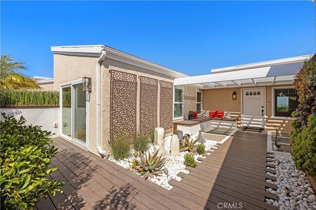Building Photo - 31222 Palma Dr