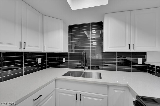 Building Photo - 3432 Aristos Ave
