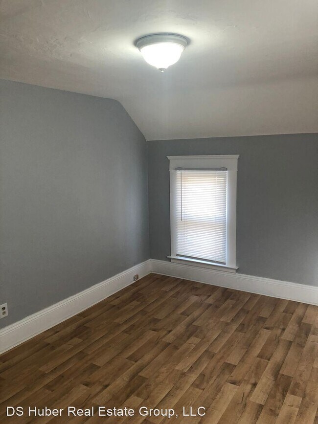 Building Photo - 2 br, 1 bath House - 130 Clifford St