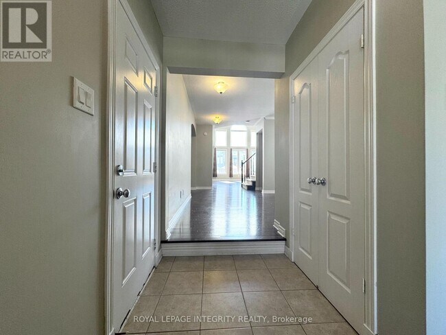 Building Photo - 604 Miro Way