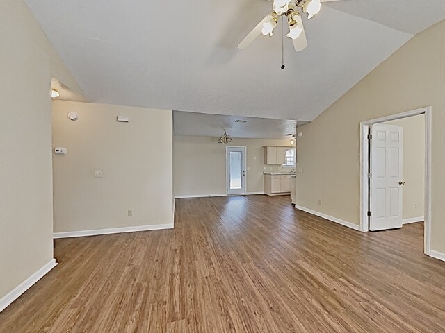 Building Photo - 1200 Larzelere Lane