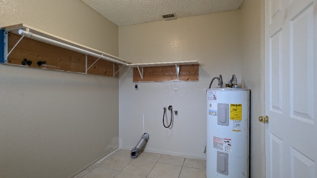 Building Photo - 4536 Ballentine Ct