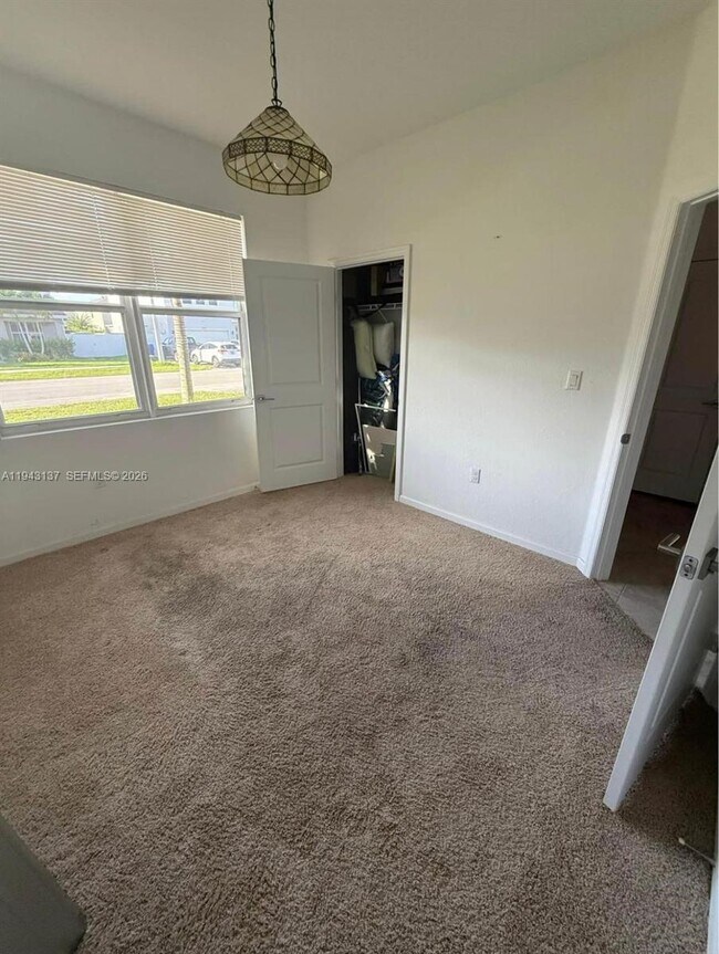 Foto del edificio - 13280 SW 272nd St