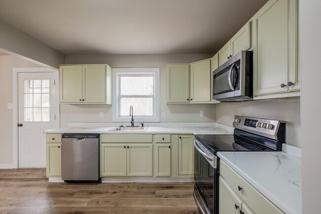 Foto del edificio - 3210 Stringfield Rd NW