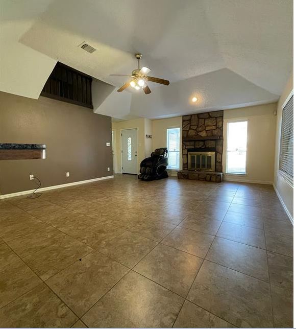 Building Photo - 2503 Radcliffe Dr