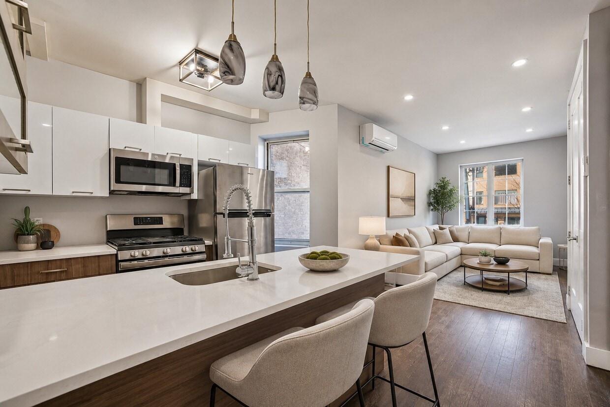 Photo - 270 Hancock Ave (Jersey City, NJ)