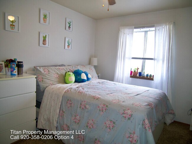 Foto del edificio - 815 Woodland Ave