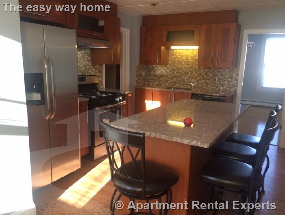 Photo - 77 Lyman Ave Unit #1