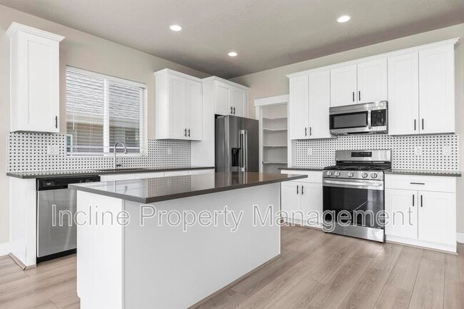 Building Photo - 1248 W Brinkerhoff Dr