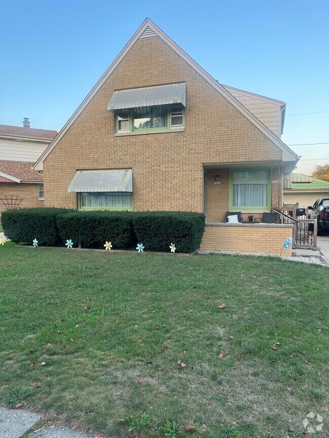 Mount Olivet Student Apartments for Rent Milwaukee, WI 1 Rentals