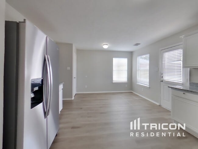 Building Photo - 20811 Mossy Hill Ln