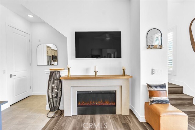 Foto del edificio - 1632 Doheny Way