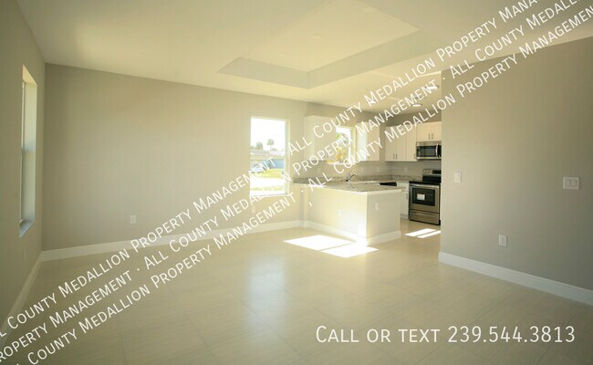 Foto del edificio - 7471 Pebble Beach Rd
