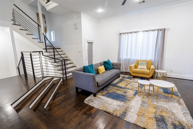 Foto del edificio - 1205 Summer St