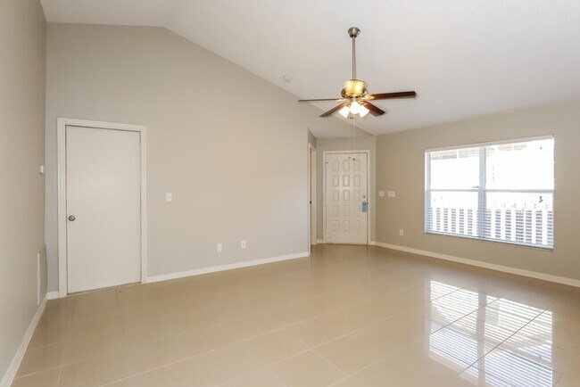 Foto del edificio - 3413 Palm Beach Dr