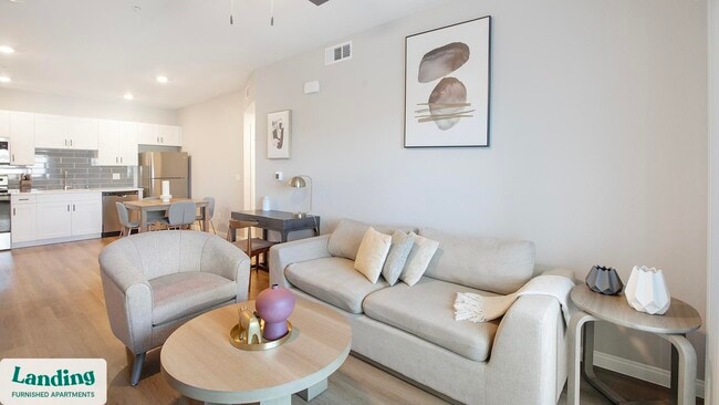 Building Photo - 760 S Boulder Hwy