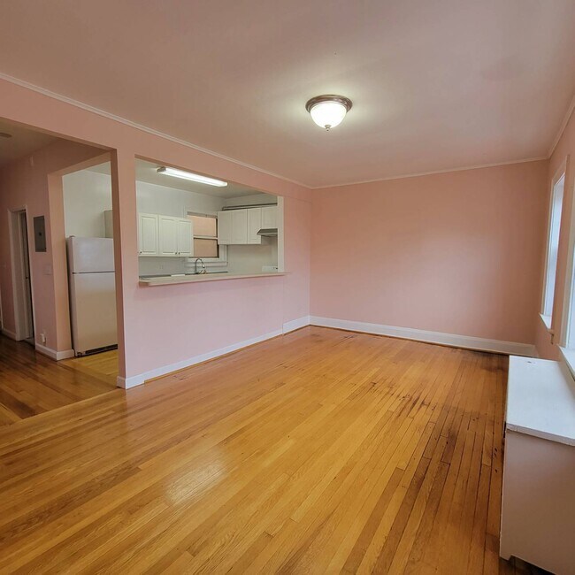 Foto del edificio - 41-31 162nd St