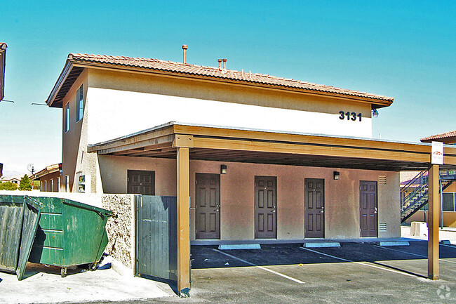 Foto del edificio - 3131 N Walnut Rd