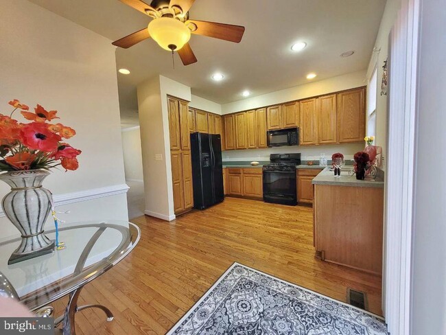 Building Photo - 12962 Terminal Way