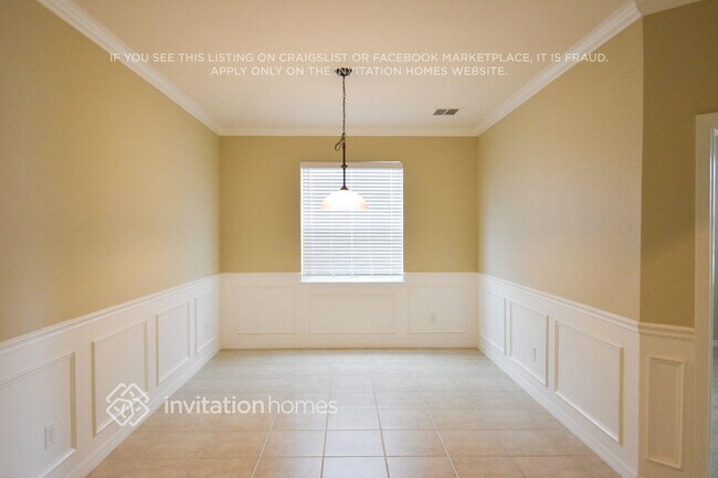 Building Photo - 15612 Starling Water Dr