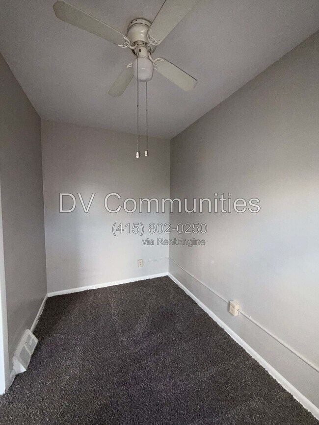 Building Photo - 3417 Storer Ave