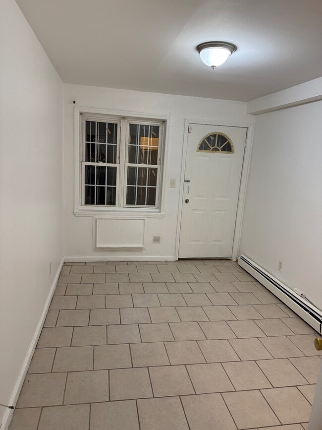 Building Photo - 14XX Hicks St