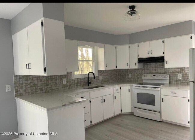Foto del edificio - 149 Schlittler Rd