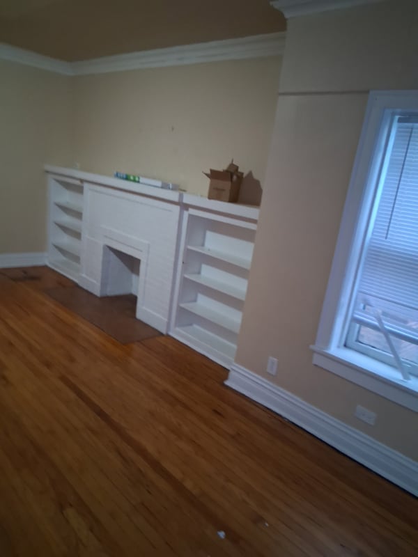 Photo - 8028 S Jeffery Blvd Apartment