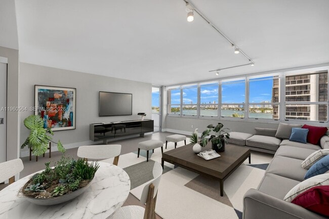 Building Photo - 11 Island Ave