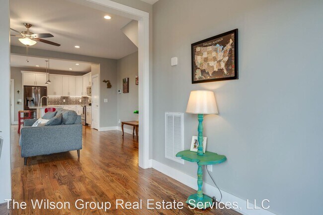 Building Photo - 3 br, 2.5 bath House - 3813 Dr. Walter S D...