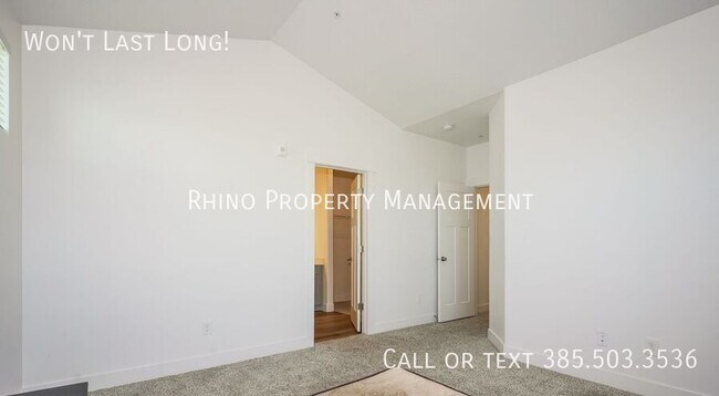 Foto del edificio - 4068 King Peak Wy