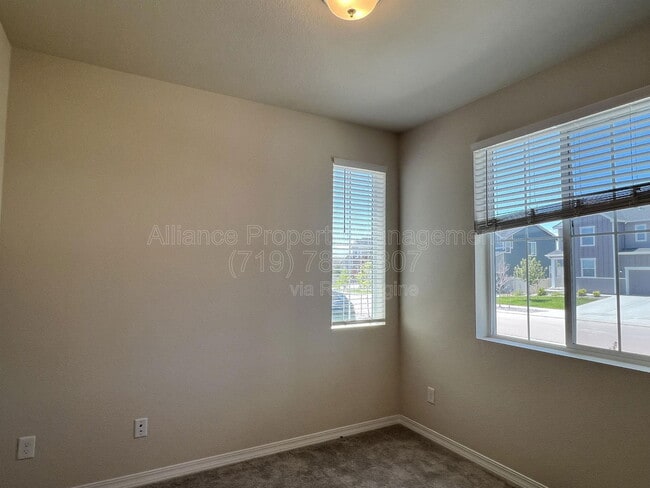 Photo - 10051 Ledgestone Terrace House