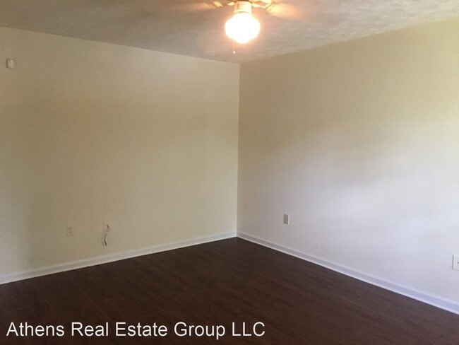 Building Photo - 4 br, 4 bath House - 141 Hunters Run Road