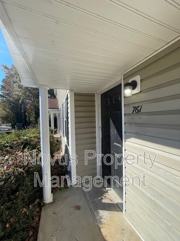 Foto del edificio - 761 South St