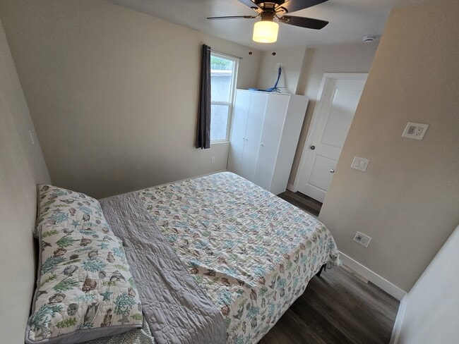 Building Photo - 5307 Santa Margarita St