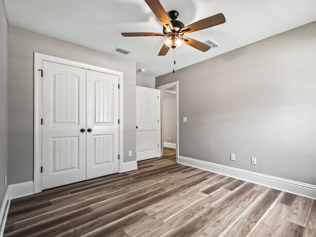 Foto del edificio - New Construction 4-Bedroom House Available Now!