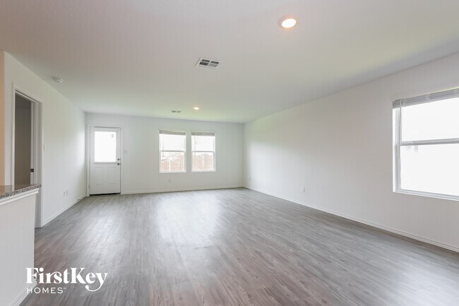 Building Photo - 1923 Morse Way