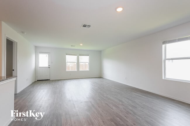 Foto del edificio - 1923 Morse Way