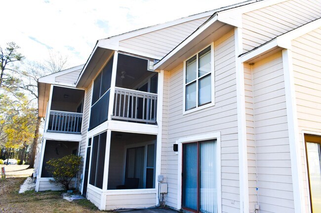 Foto del edificio - 4497 Little River Inn Ln