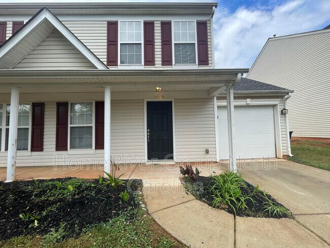 Building Photo - 1418 Peach Park Ln