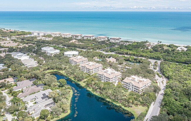 Building Photo - Beautiful Condo