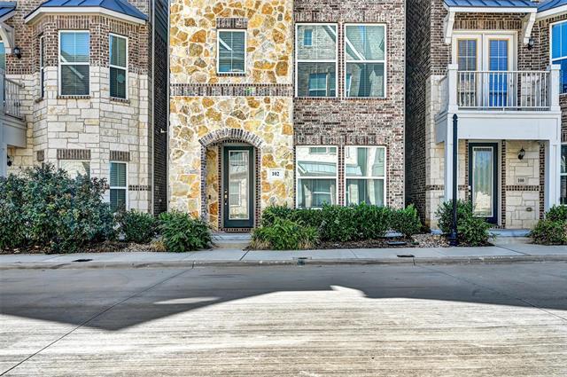 Foto principal - 102 Peach Orchard Ln