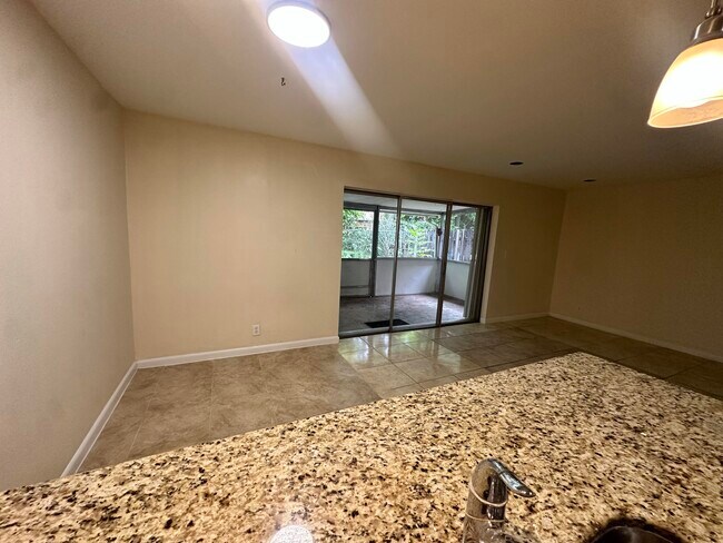Building Photo - 5614 Blueberry Ct