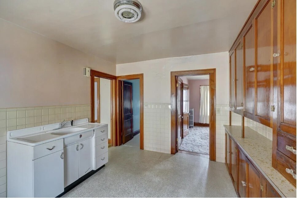 Foto principal - 918 N Spring St