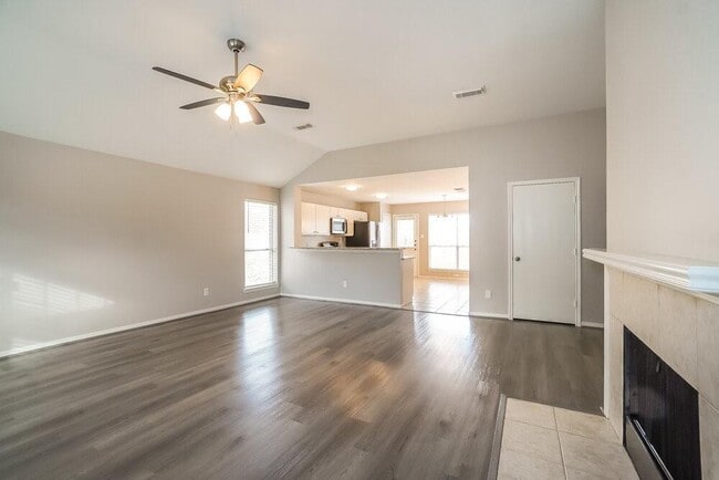 Building Photo - 3722 Colleen Woods Cir