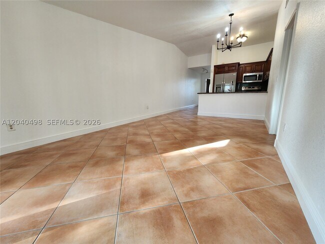 Foto del edificio - 13412 SW 17th Terrace Cir S