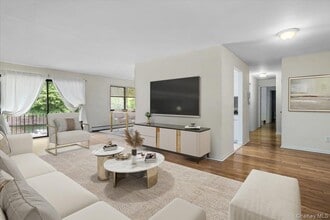 Building Photo - 555 Central Park Ave