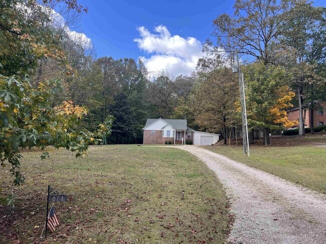 Foto del edificio - 671 Jenny St