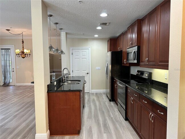 Foto del edificio - 1579 Lake Baldwin Ln