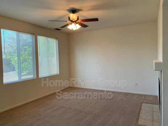 Building Photo - 2730 Kalamer Way